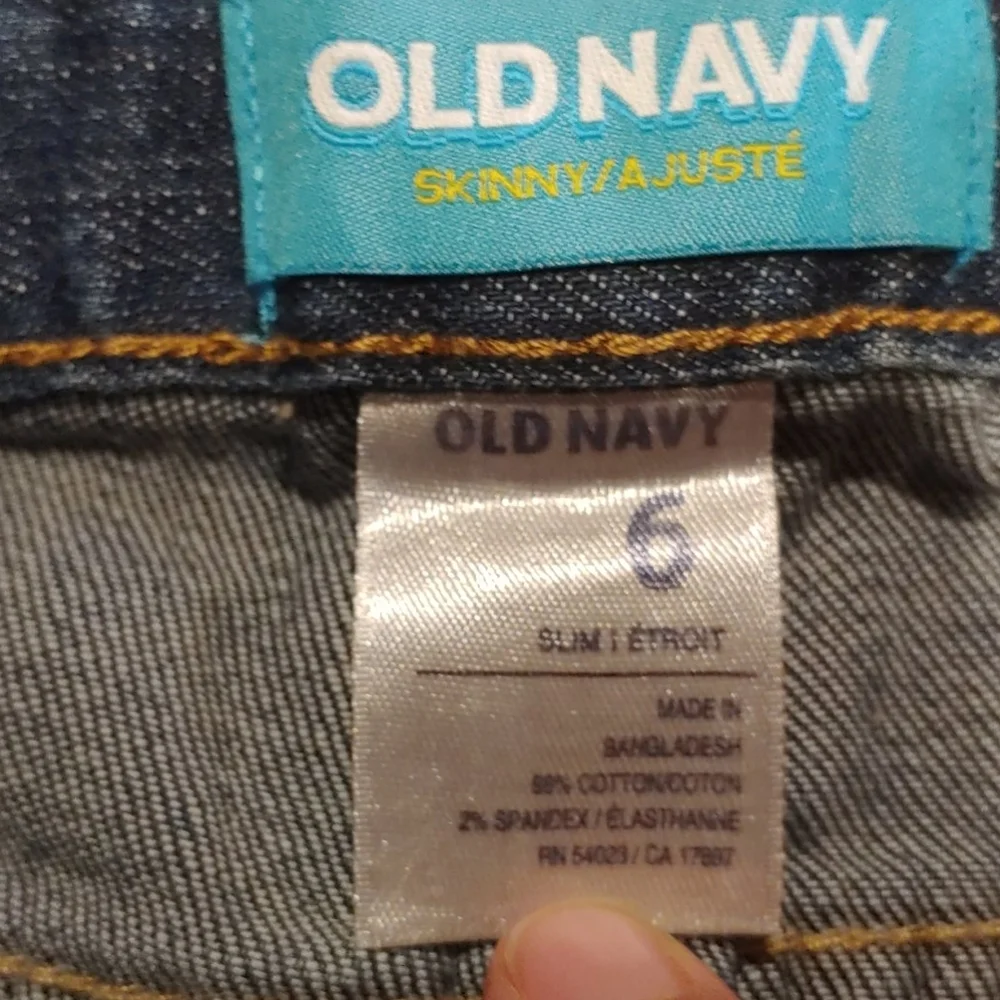 NWOT Old Navy Skinny Jeans Slim